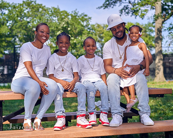 Samone Family